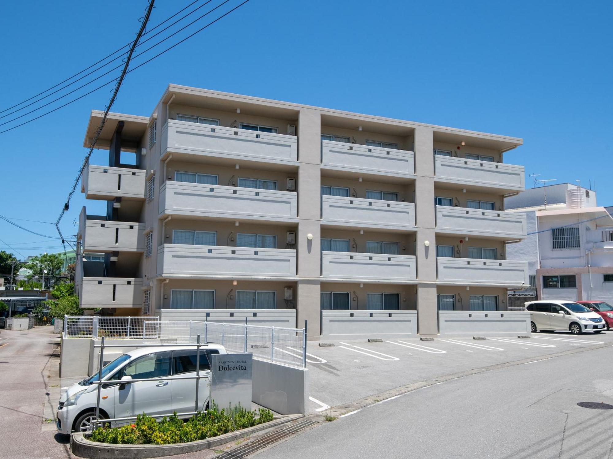 Dolcevita Ginoza Εξωτερικό φωτογραφία